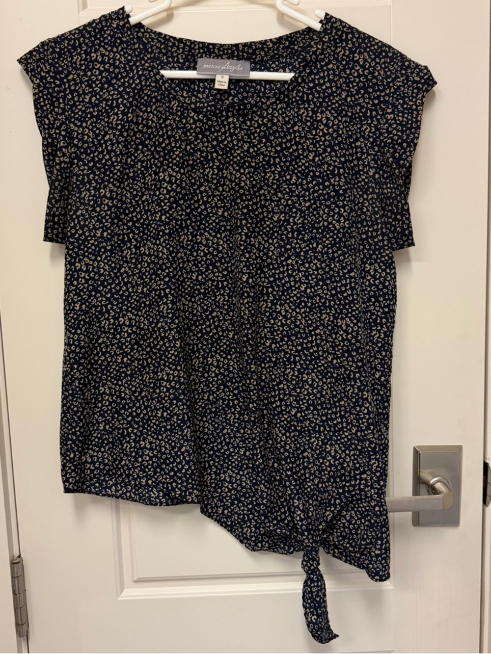 mercer and taylor Navy Floral Tie-Hem Blouse